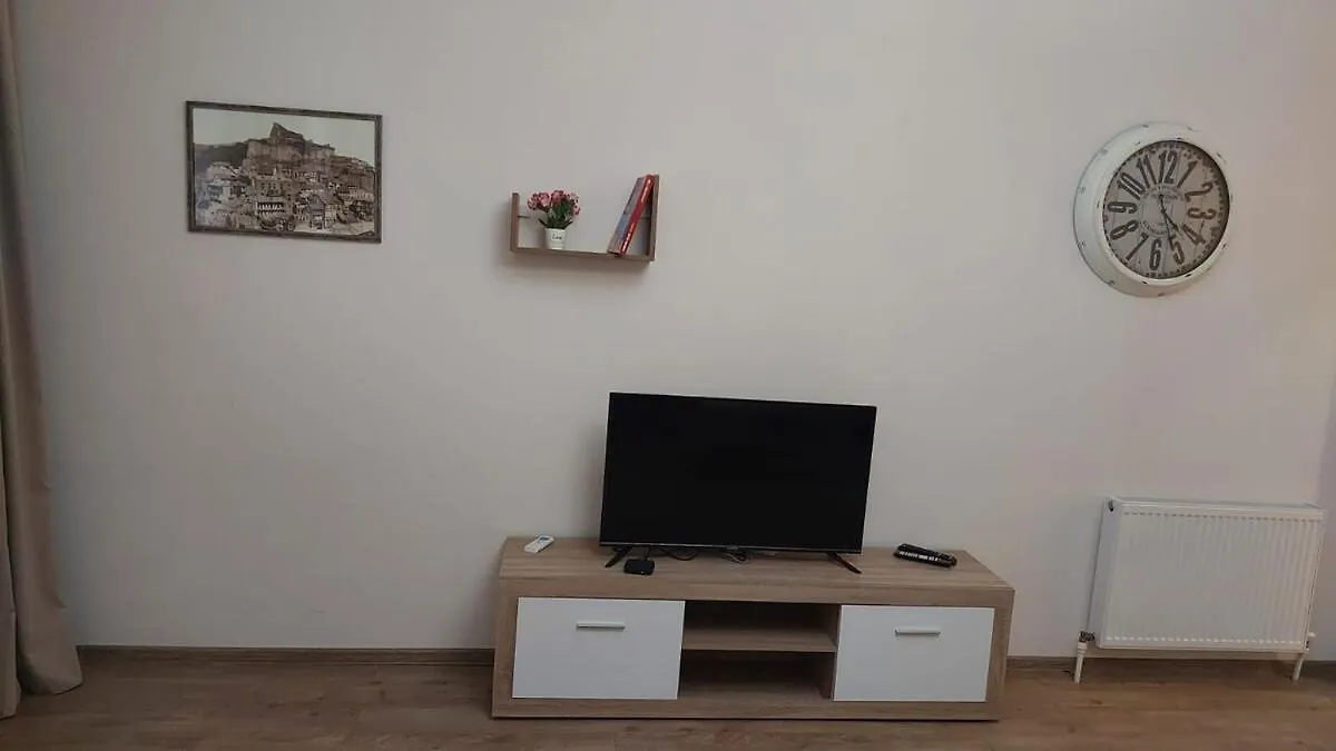 דירות טביליסי Poema 1Br Style On Asatiani